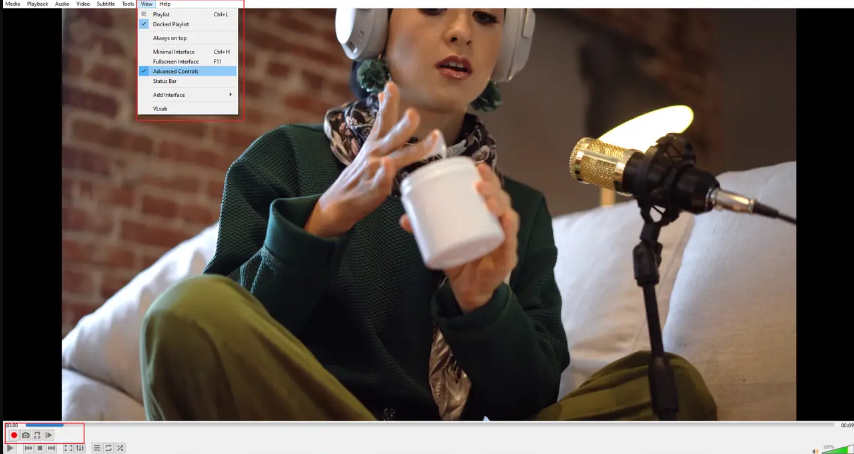 Enabling advanced controls in VLC