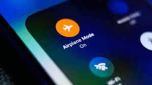 turn off airplane